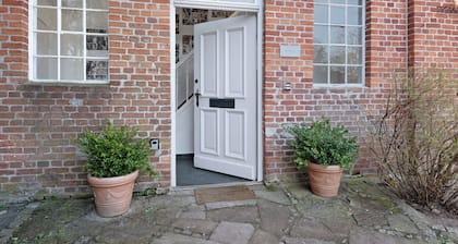 Ferienwohnung 'Werkgut - Charmantes Loft' mit gemeinsamer Terrasse, gemeinsamem Garten und Wi-Fi