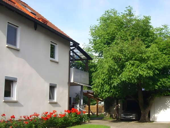 Exterior - Apartment 'A Casa Alfred Kemmern - Neu' with Shared Terrace, Wi-Fi and Air Conditioning (Kemmern)