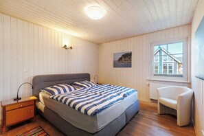 2 bedrooms, free WiFi, bed sheets