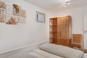 1 bedroom, free WiFi, bed sheets - Apartment 'Bachblick' with Mountain View, Shared Terrace and Wi-Fi (Buchenbach)