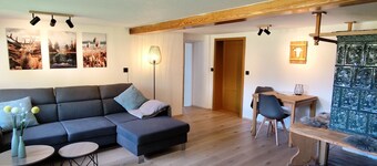 Holiday Home 'Hüttenwiesenhof Ketterer' with Private Terrace, Shared Garden and Wi-Fi