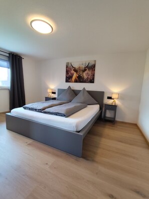 4 bedrooms, free WiFi, bed sheets