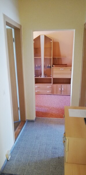 Interior - Apartment 'Mücheln 1' with Balcony and Wi-Fi (Mücheln (Geiseltal))