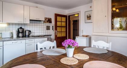 Apartment '85qm, 2 Schlafzimmer' with Mountain View, Private Terrace and Wi-Fi