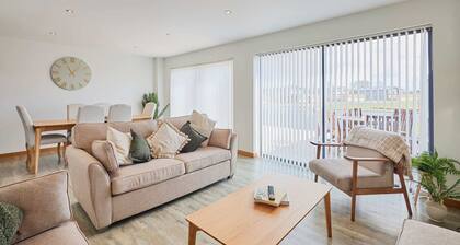 Host Stay Dalby Lodge