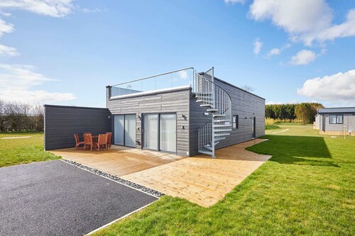 Host Stay Dalby Lodge