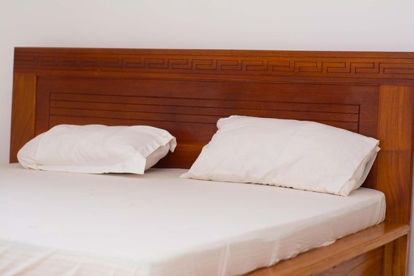 Comfort Room, Garden View | Desk, laptop workspace, iron/ironing board, free WiFi