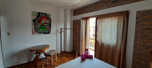 Deluxe Room | Free WiFi