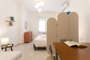 熨斗/熨衣板、旅行婴儿床、免费 WiFi