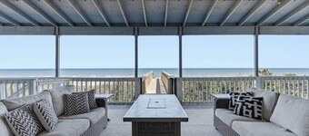 Oceanfront Family Home Sleeps 24 — Beach & Games