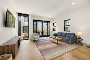 Televisión y oficina