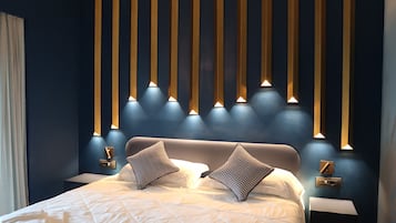 Le Lampare di notte | 1 bedroom, down comforters, in-room safe, blackout drapes