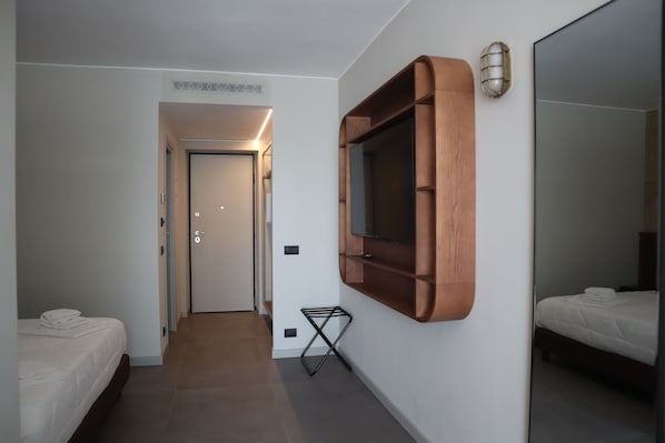 Superior appartement, uitzicht op zee | 1 slaapkamer, donzen dekbedden, een kluis op de kamer