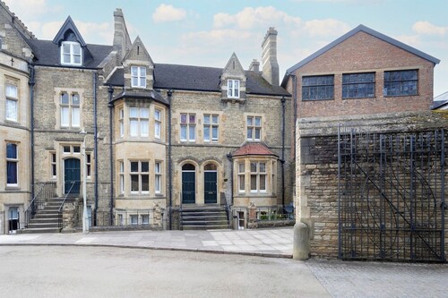 Historic 1BD in Central Peterborough