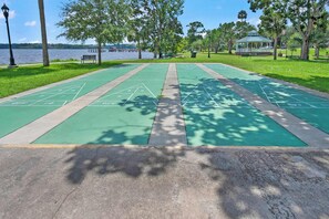 Sportplatz