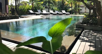 Akatara Hotel