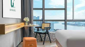 Habitación doble Prestigio | Artículos del minibar gratis y cortinas blackout
