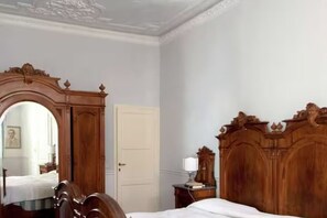 5 habitaciones, wifi y ropa de cama 