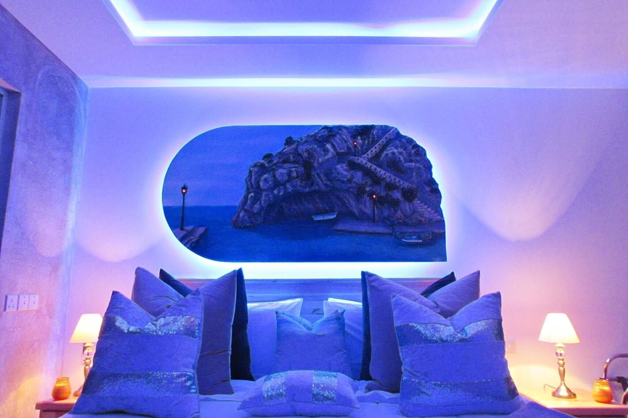 2 chambres, coffres-forts dans les chambres, bureau