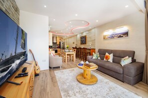 Smart TV, DVD player, books