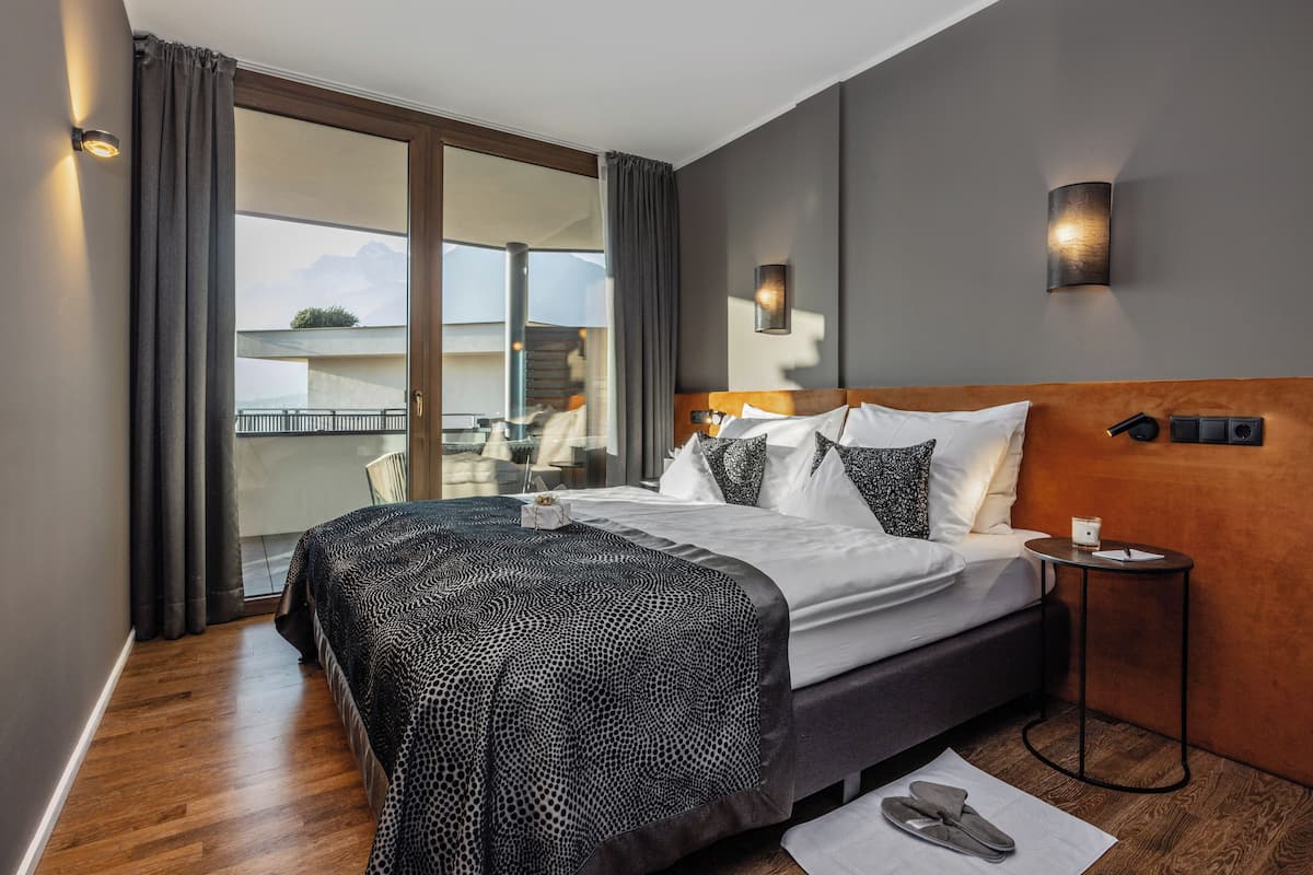 Suite, 2 Bedrooms, Air conditioning | Free WiFi
