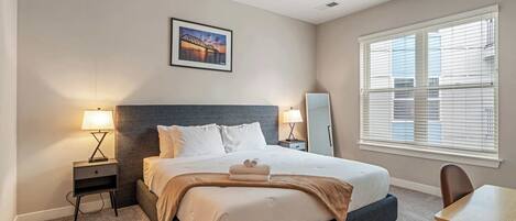 1 Schlafzimmer, Schreibtisch, Bügeleisen/Bügelbrett, WLAN