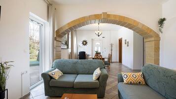 Family Villa, Mountain View | Living area | Flat-screen TV