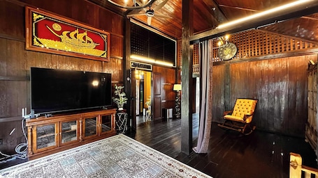 Interior. Charming Nature Kampung Home for Family Getaways