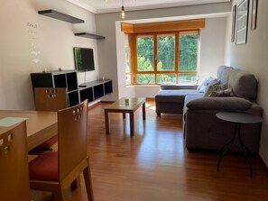 Living area - Dacarreda Apartment for 6 people in Villamayor, Piloña (Villamayor, Piloña)