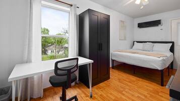 3 sovrum, skrivbord, strykjärn/strykbräda och gratis wi-fi