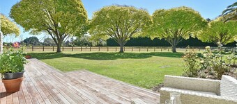 Relaxing Rural Getaway – Near Kaiapoi Lakes, Room to Roam