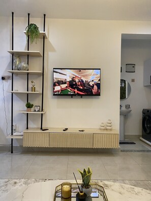 Interior - Town view apartment in Kampala with serene town views (Kampala)