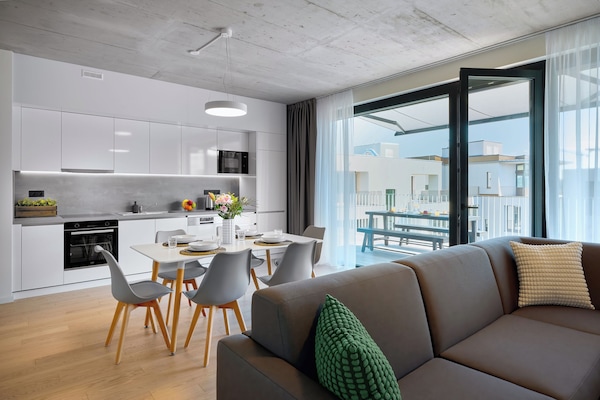Exclusive Penthouse, 3 Bedrooms, Non Smoking, City View | Private kitchen | Full-size fridge, microwave, oven, stovetop