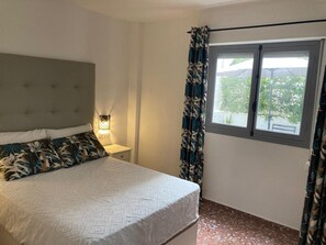 3 chambres, coffres-forts dans les chambres, Wi-Fi gratuit