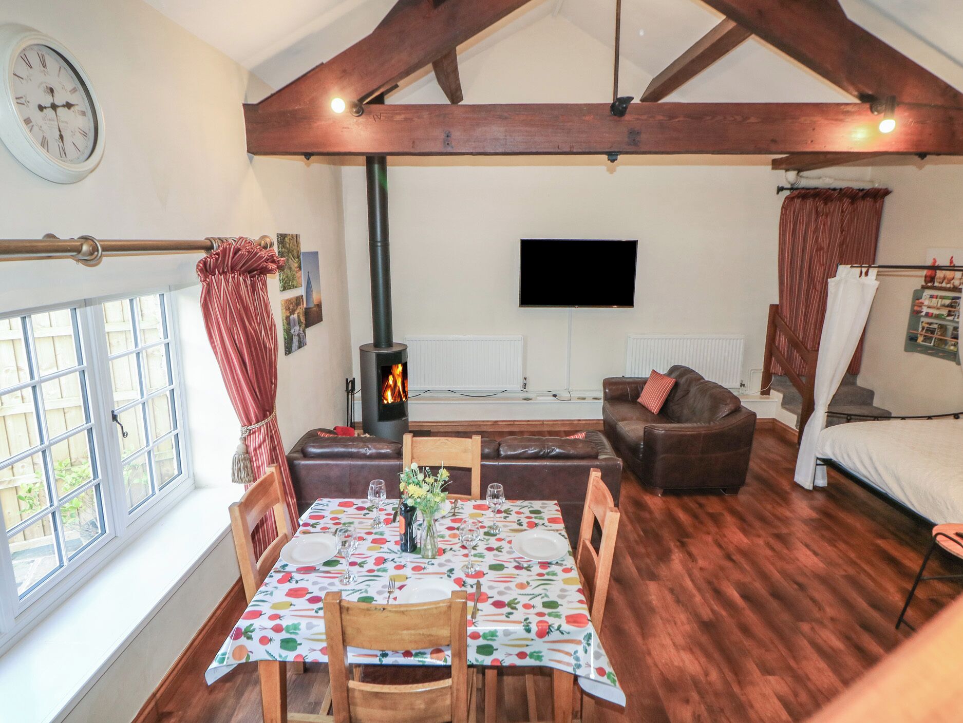 Cottage | Interior