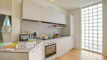 Apartemen Keluarga, 1 kamar tidur (Appartamento Mario - 1 Km to the) | Dapur pribadi | Lemari es, microwave, oven, dan kompor