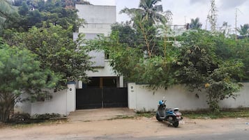 Bahagian luar