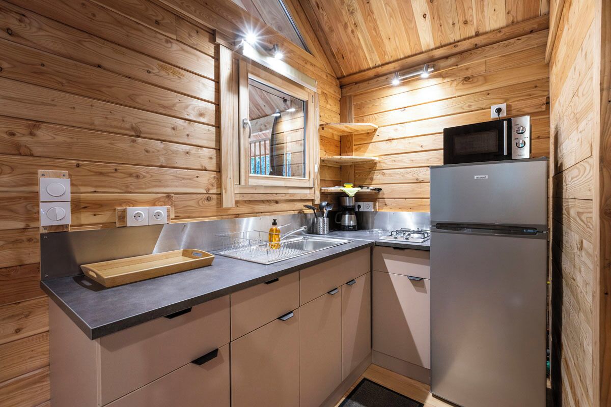 Chalet | Private kitchen | Coffee/tea maker, highchair