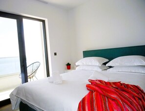 4 bedrooms, iron/ironing board, WiFi, bed sheets - Villa Kira-4 stars accommodation for your perfect vacation (Lokva Rogoznica)