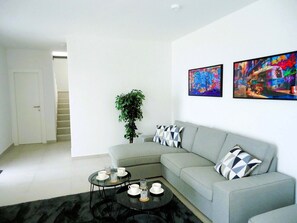 Smart TV - Villa Kira-4 stars accommodation for your perfect vacation (Lokva Rogoznica)