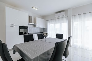 Superior Apartment, Balcony, City View | Living area