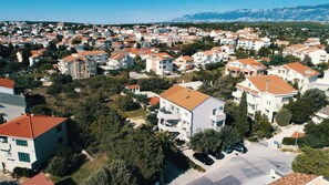 Vue sur la ville depuis l’hébergement