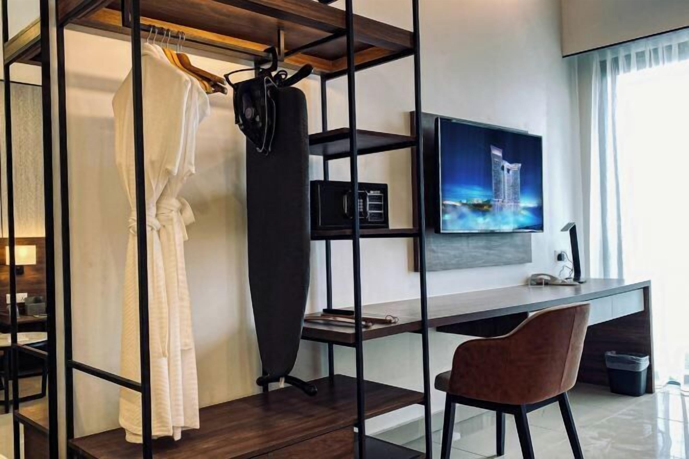 ผ้านวมขนเป็ด, มินิบาร์, Wi-Fi ฟรี, ผ้าปูที่นอน