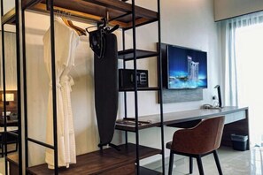 Untuvapeitot, minibaari, ilmainen Wi-Fi, vuodevaatteet