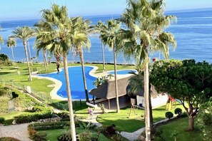 Pool - MI Capricho Beachfront 501Apartment with sea views (Mijas)