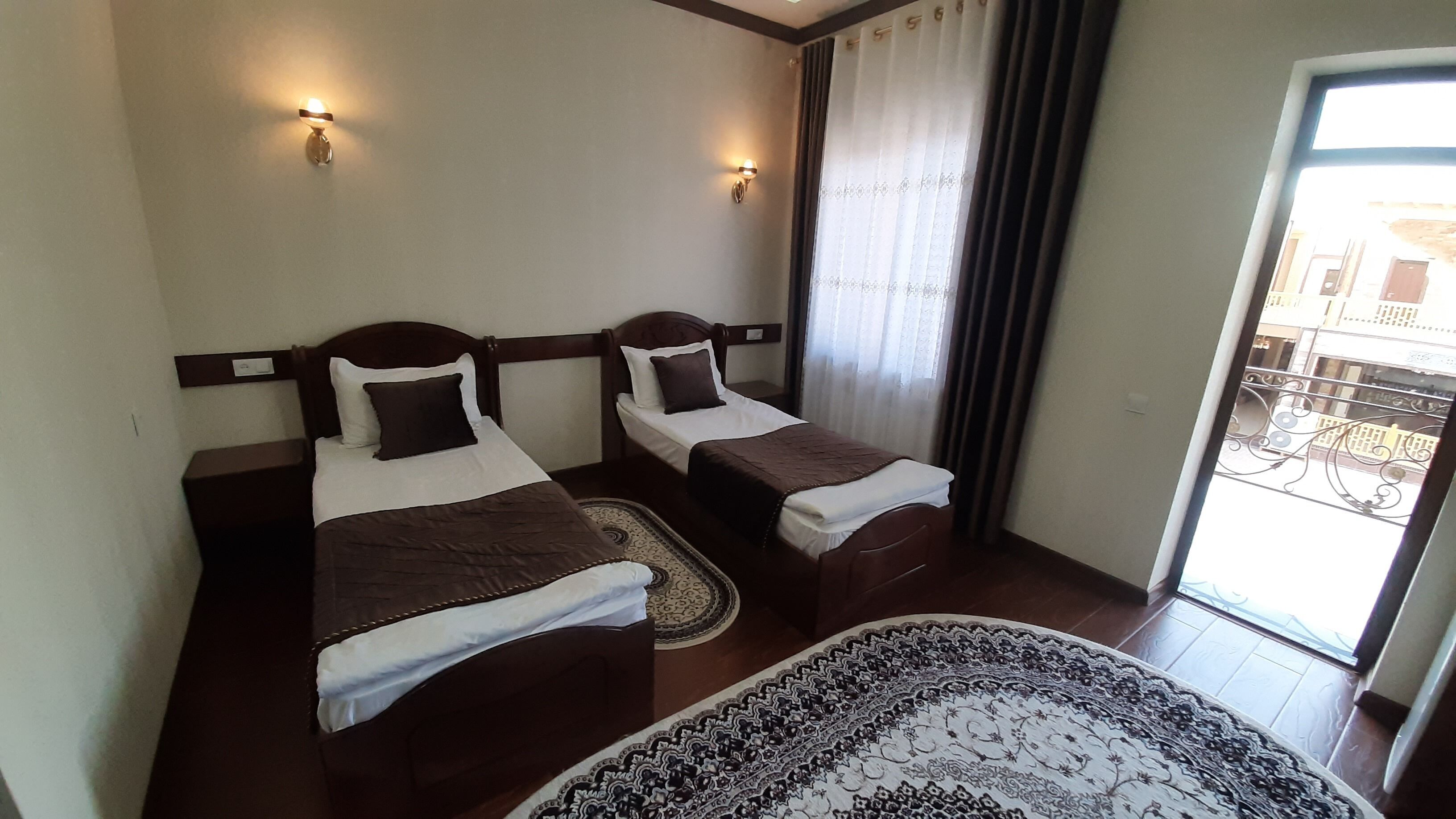 Standard Twin Room, Balcony, Courtyard View | Blackout drapes, soundproofing, iron/ironing board, free WiFi