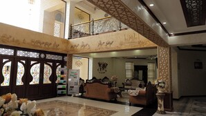 Ảnh chưa phân loại, 2 trong số 26 ảnh, nút