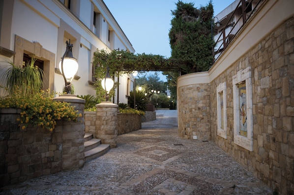 Front of property - evening/night