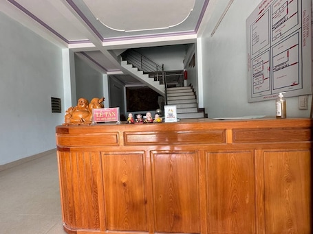 Recepción. Tien Minh Hotel