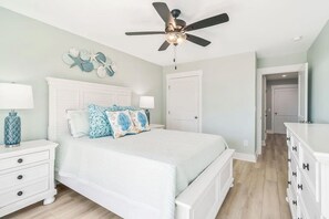 4 chambres, fer et planche à repasser, Wi-Fi gratuit, draps fournis